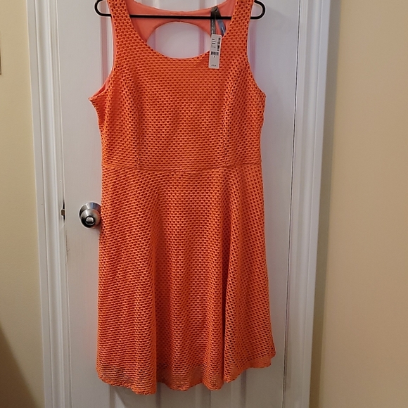 💛- New Pennington Dress X NWT - Picture 4 of 9